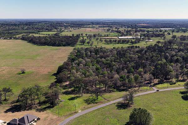 14 Acres of Land for Sale in New Boston, Texas