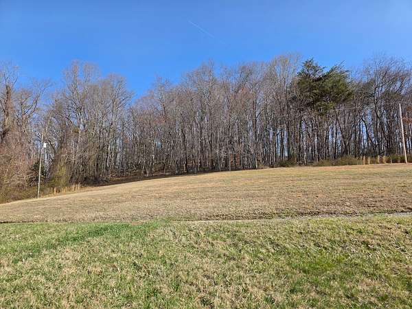 3 Acres of Land for Auction in Radford, Virginia