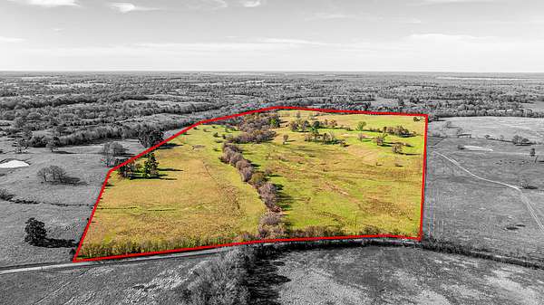 124 Acres of Agricultural Land for Sale in Omaha, Texas