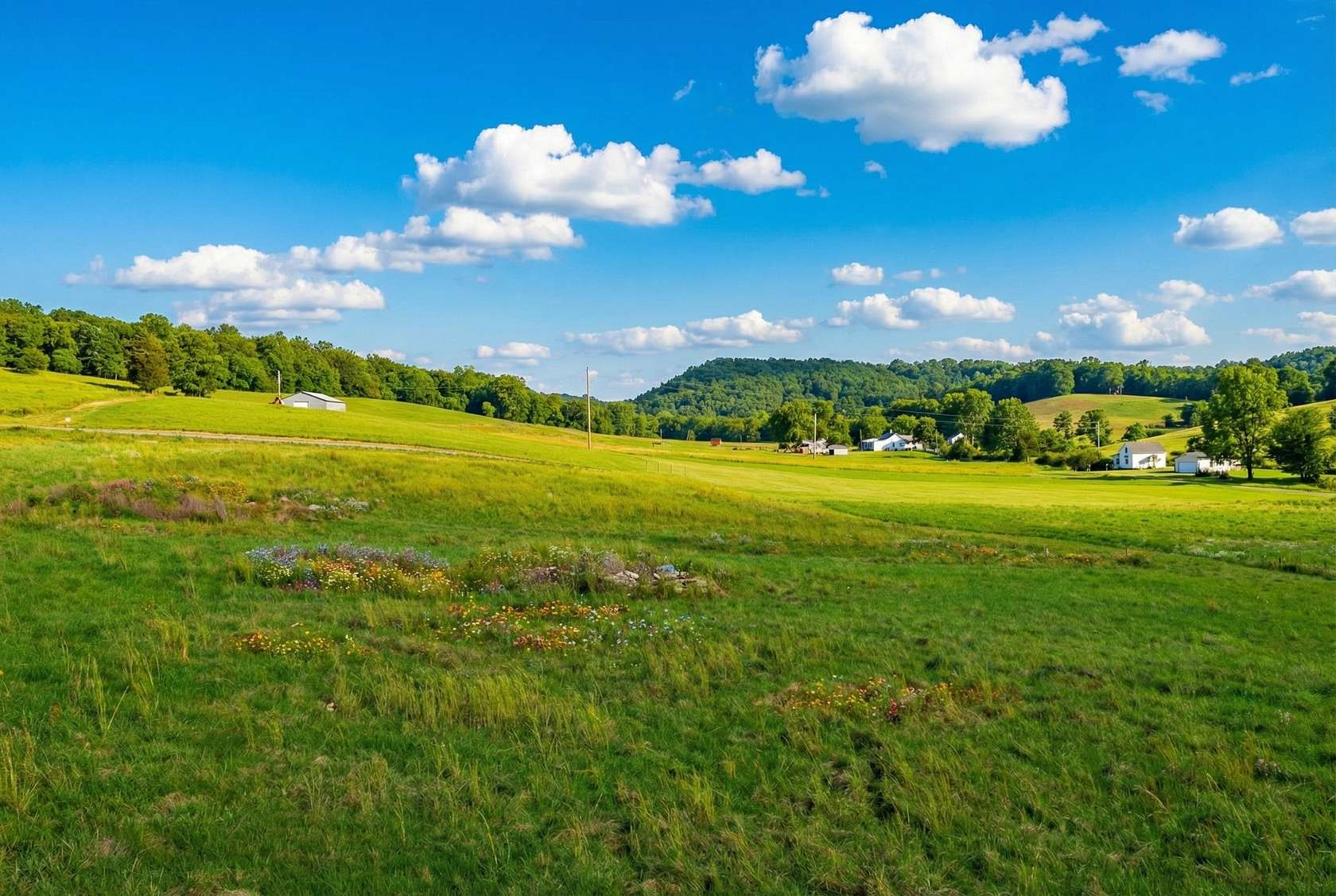 3 Acres of Residential Land for Sale in Shelbyville, Tennessee