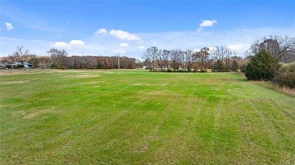 7.42 Acres of Land for Sale in Fayetteville, Arkansas