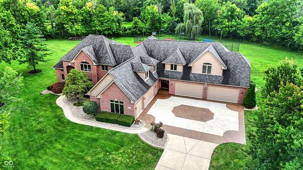 5.52 Acres of Land with Home for Sale in Greenwood, Indiana