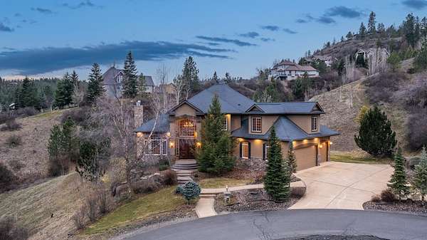 1.78 Acres of Land with Home for Sale in Spokane, Washington