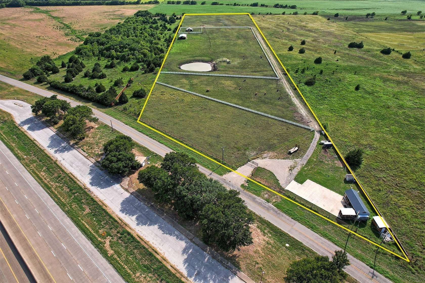 17.4 Acres of Land for Sale in Waxahachie, Texas