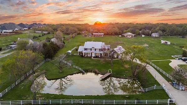 2.86 Acres of Land with Home for Sale in Argyle, Texas