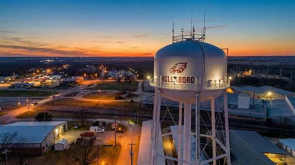 5.43 Acres of Residential Land for Sale in Hillsboro, Texas
