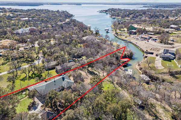 1.61 Acres of Land with Home for Sale in Fort Worth, Texas