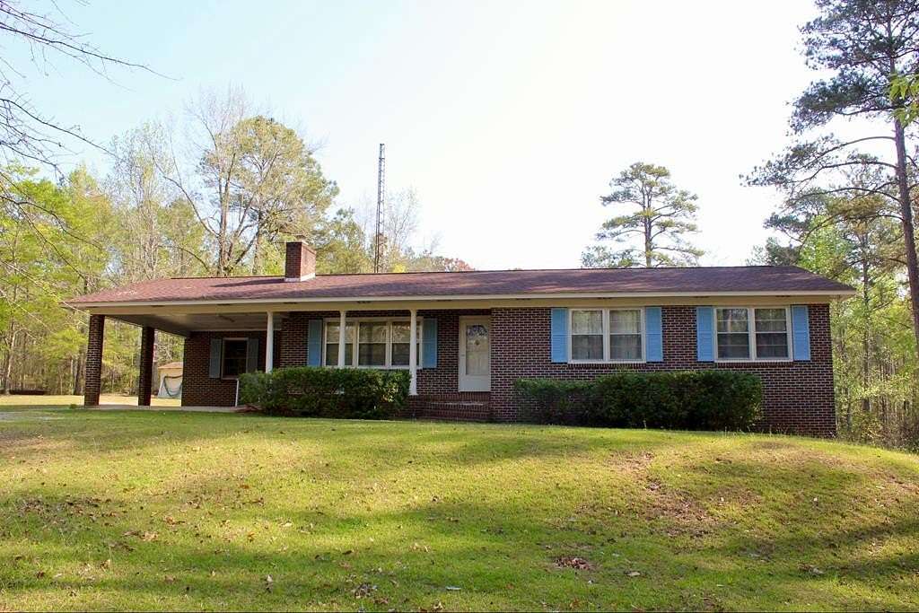 6.82 Acres of Land with Home for Sale in Milledgeville, Georgia