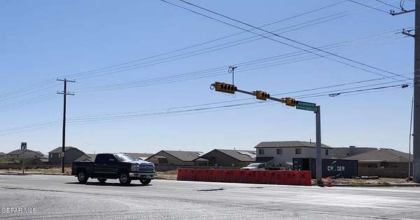 0.98 Acres of Commercial Land for Sale in El Paso, Texas