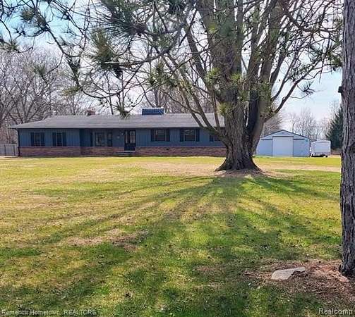 5 Acres of Land with Home for Sale in Petersburg, Michigan