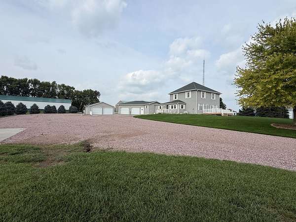 13 Acres of Land with Home for Sale in Plainview, Nebraska