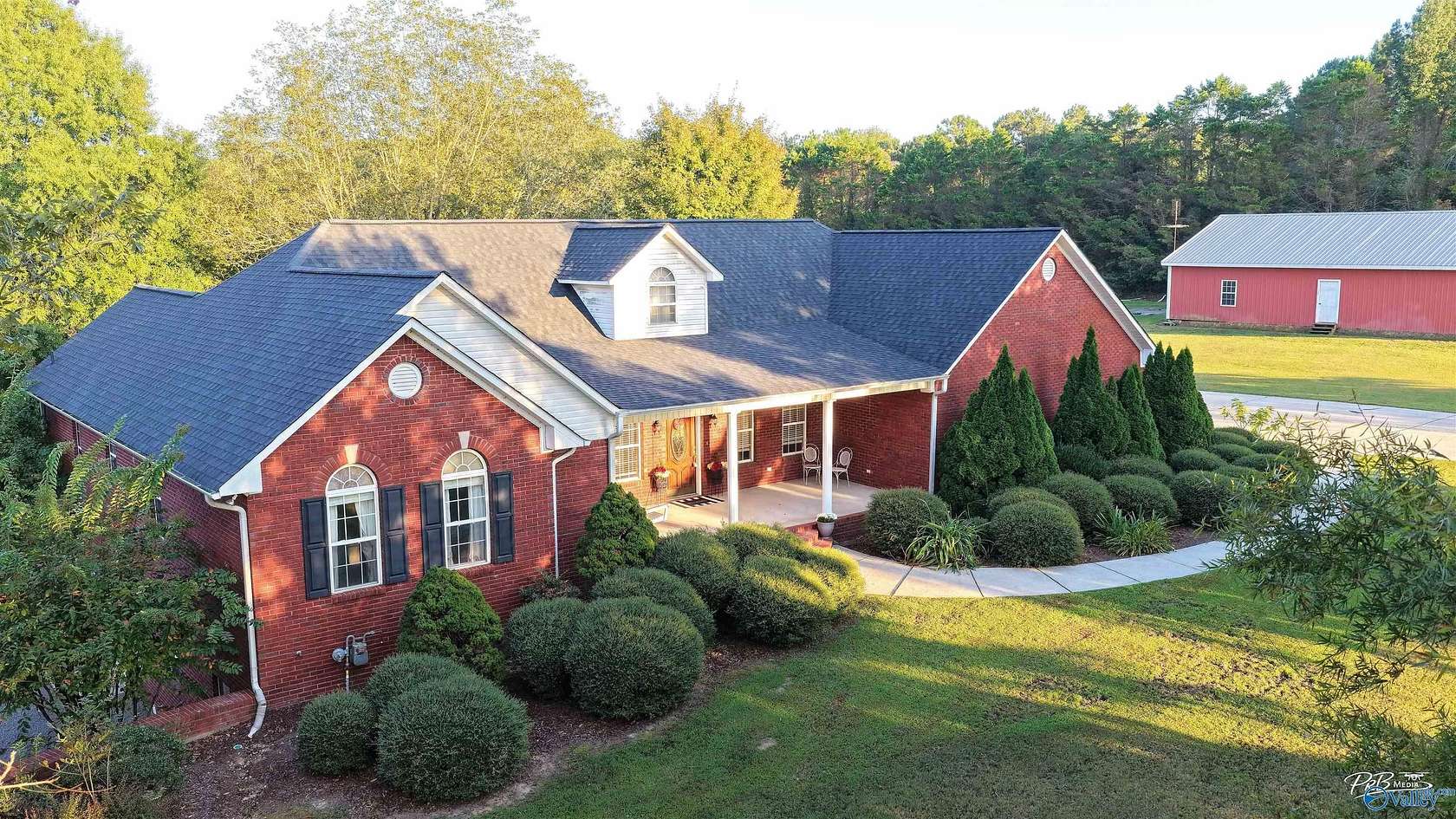 42 Acres of Recreational Land with Home for Sale in Blountsville, Alabama