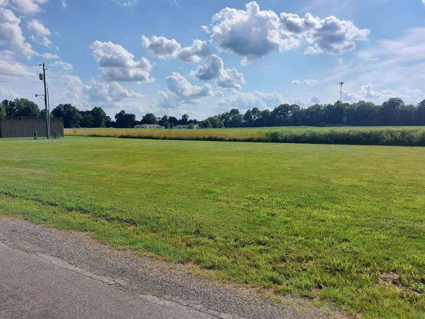 0.33 Acres of Residential Land for Sale in Mount Vernon, Illinois