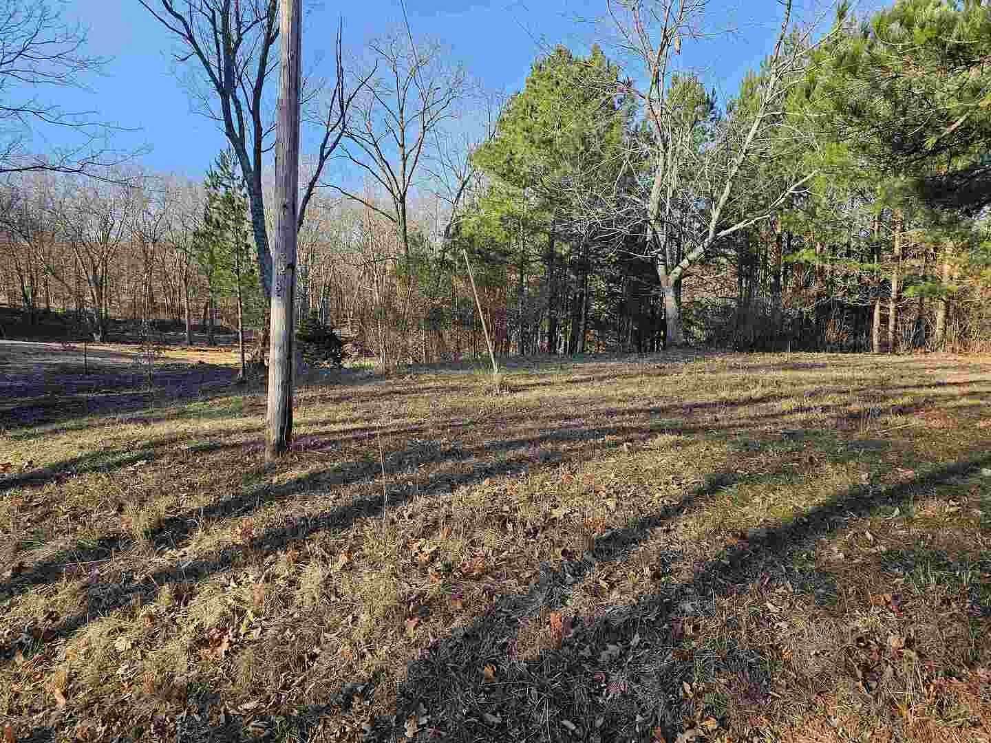 17.4 Acres of Land for Sale in Mount Vernon, Illinois