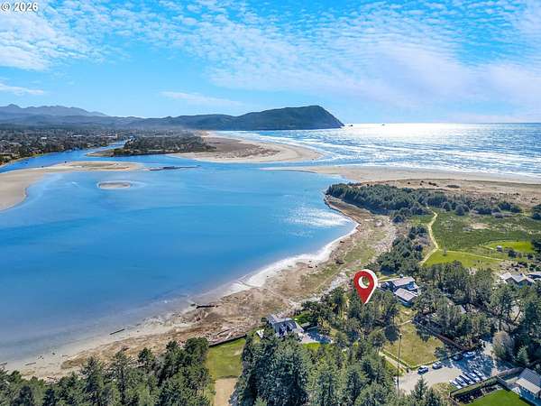 0.37 Acres of Residential Land for Sale in Gearhart, Oregon