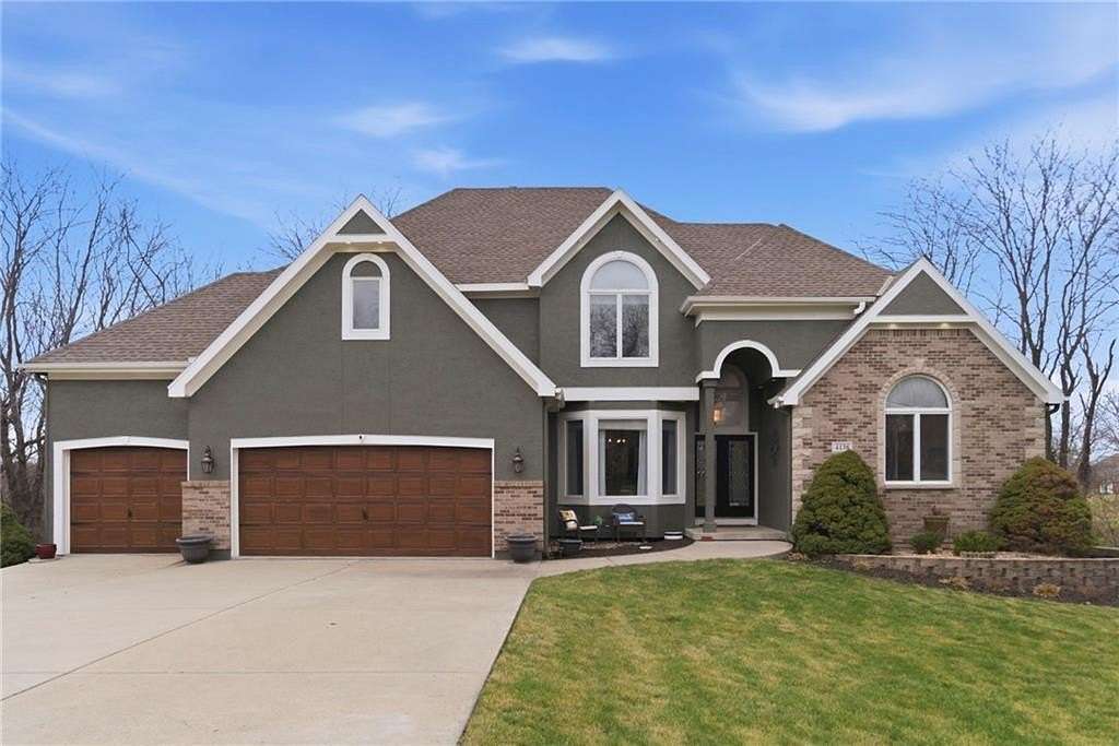 1.8 Acres of Land with Home for Sale in Kansas City, Kansas