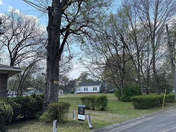 0.95 Acres of Residential Land for Sale in Cartersville, Georgia