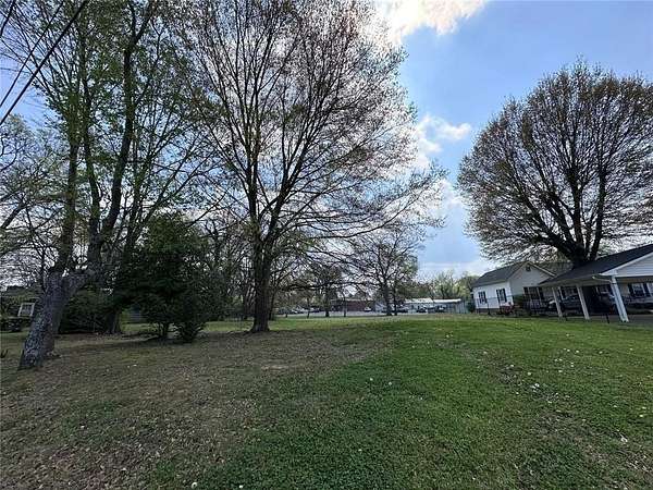 0.95 Acres of Residential Land for Sale in Cartersville, Georgia