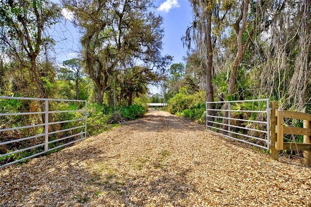 32.6 Acres of Recreational & Residential Land for Sale in Sebring, Florida