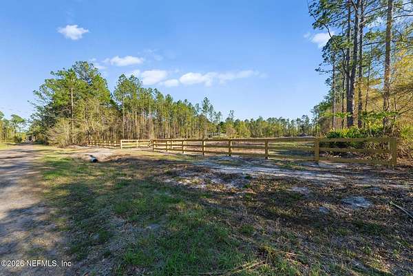 2.33 Acres of Residential Land for Sale in Jacksonville, Florida