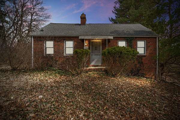 4 Acres of Land with Home for Sale in Ypsilanti, Michigan