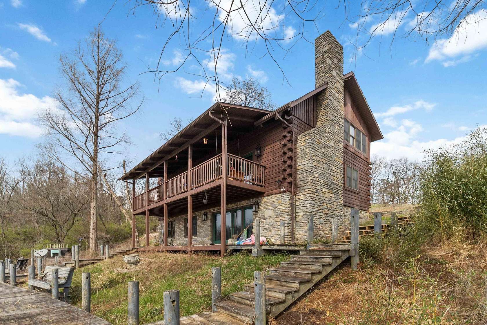 65 Acres of Recreational Land with Home for Sale in Lawrenceburg, Kentucky