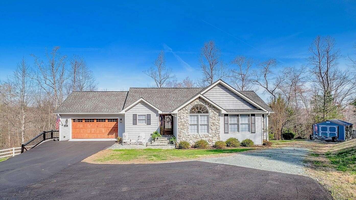 2.45 Acres of Land with Home for Sale in Moneta, Virginia
