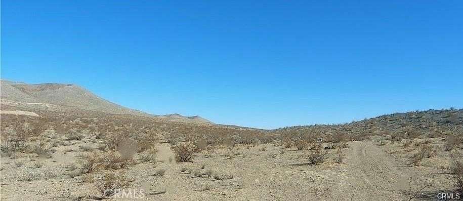 10 Acres of Recreational & Residential Land for Sale in El Mirage, California