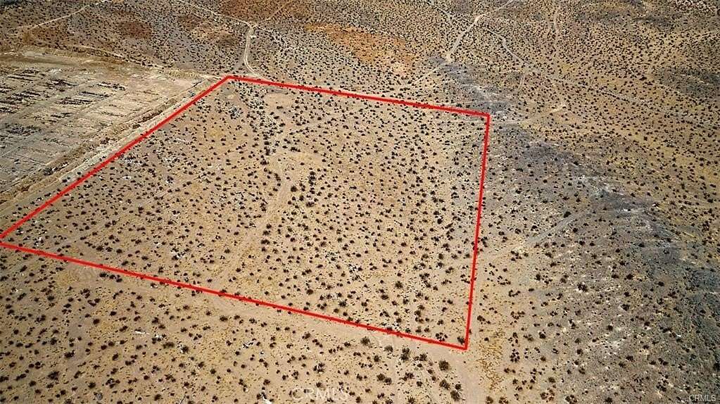 10 Acres of Recreational & Residential Land for Sale in El Mirage, California