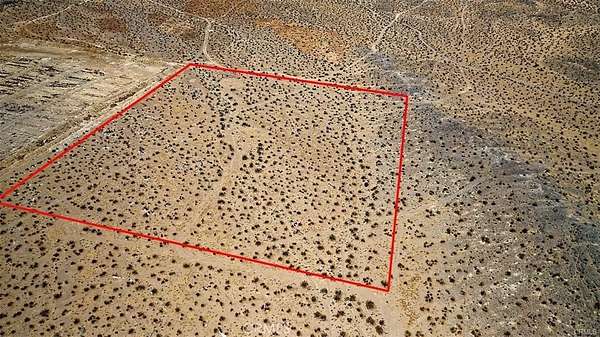 10 Acres of Recreational & Residential Land for Sale in El Mirage, California