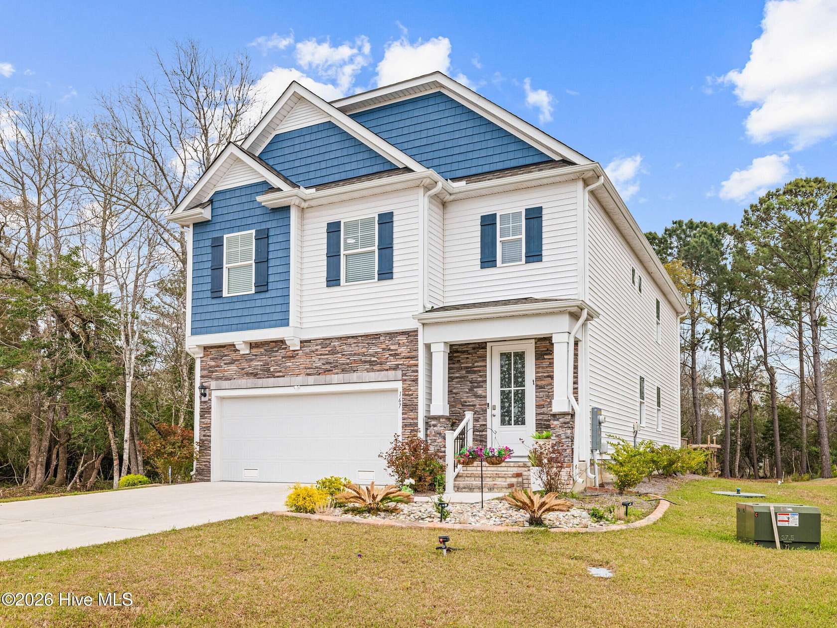 1.63 Acres of Land with Home for Sale in Sneads Ferry, North Carolina