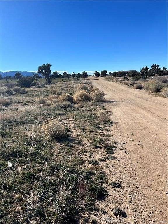 2 Acres of Land for Sale in Phelan, California