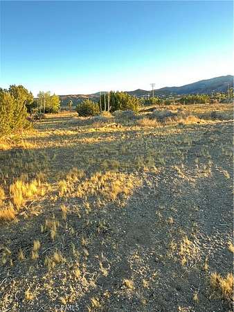 2.5 Acres of Residential Land for Sale in Piñon Hills, California