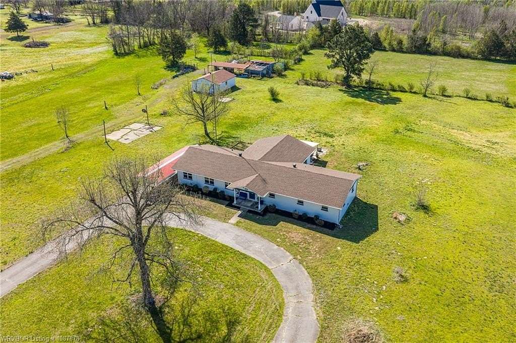 7 Acres of Land with Home for Sale in Lavaca, Arkansas