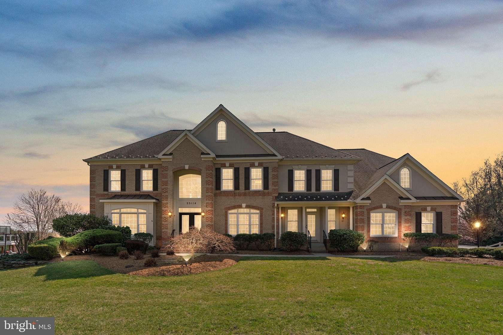 2 Acres of Land with Home for Sale in Laytonsville, Maryland