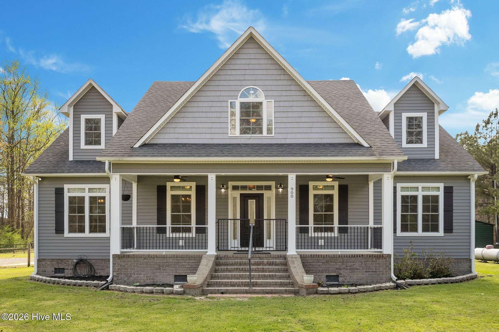 12 Acres of Land with Home for Sale in Beulaville, North Carolina