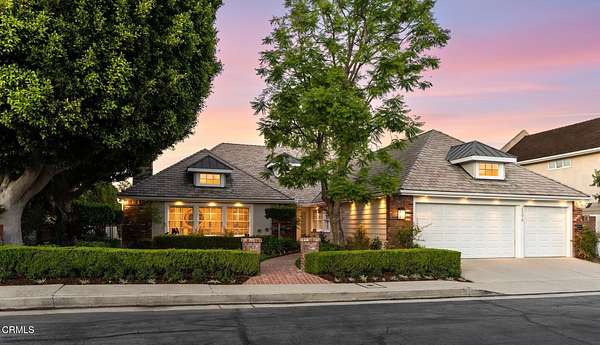 1.53 Acres of Land with Home for Sale in Beverly Hills, California