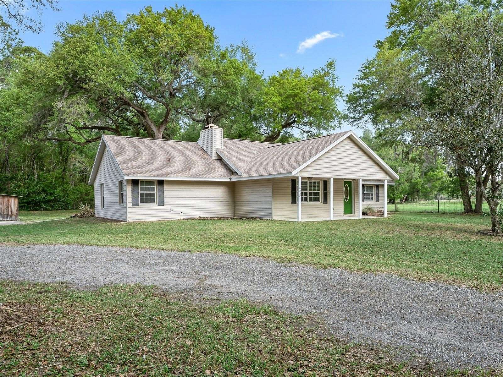 6.8 Acres of Land with Home for Sale in Bushnell, Florida