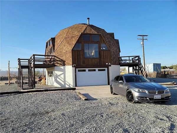 4.27 Acres of Land with Home for Sale in Barstow, California