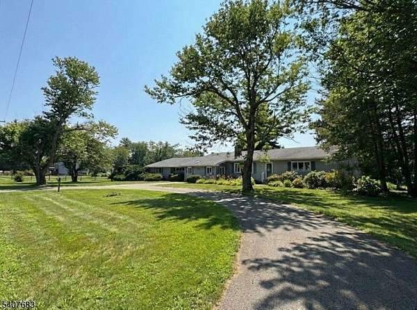 6.4 Acres of Land with Home for Sale in Tewksbury Township, New Jersey