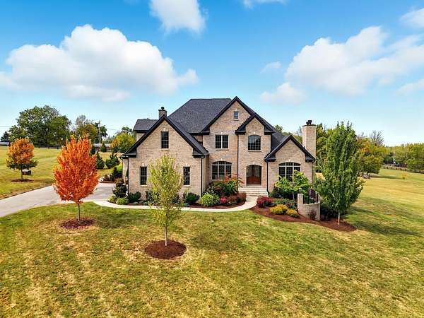 5 Acres of Land with Home for Sale in Nicholasville, Kentucky