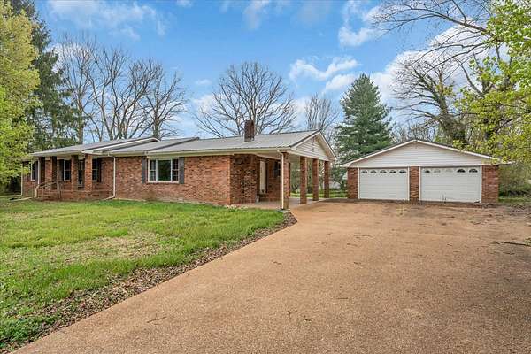 2 Acres of Land with Home for Sale in Coalmont, Tennessee