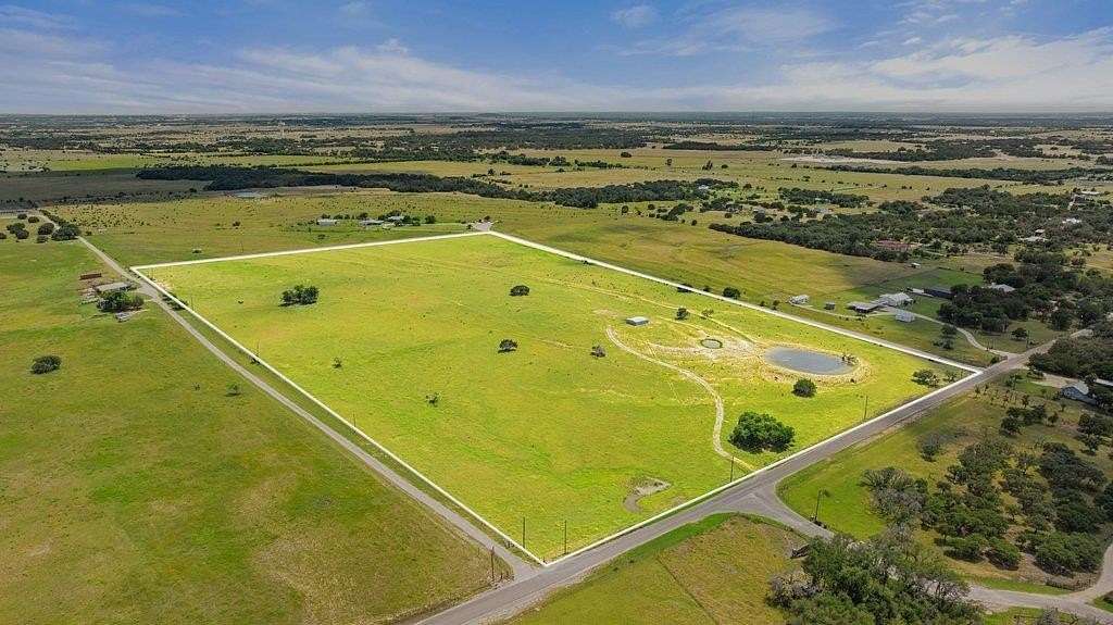 32.2 Acres of Agricultural & Residential Land for Sale in Florence, Texas