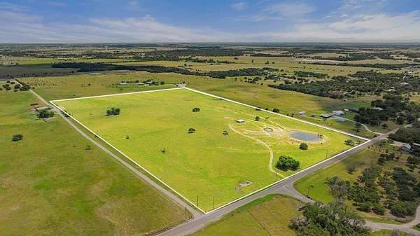 32.2 Acres of Agricultural & Residential Land for Sale in Florence, Texas