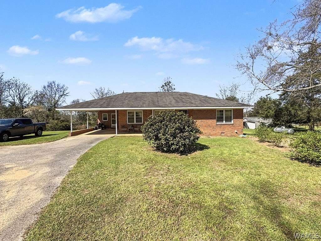 16 Acres of Land with Home for Sale in Buhl, Alabama