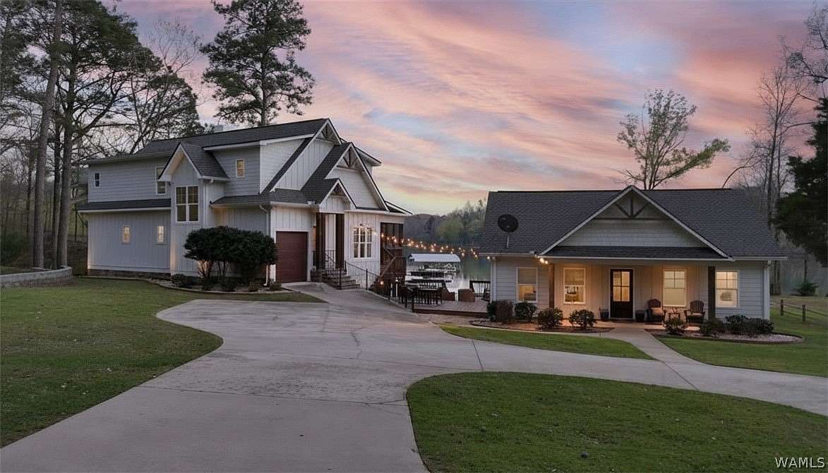 2.9 Acres of Land with Home for Sale in Northport, Alabama