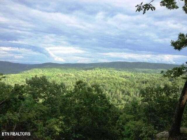 2.56 Acres of Residential Land for Sale in Harriman, Tennessee
