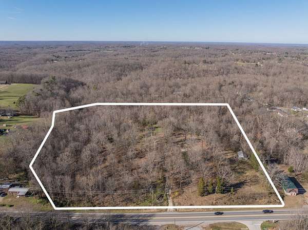 11 Acres of Land for Sale in White Bluff, Tennessee