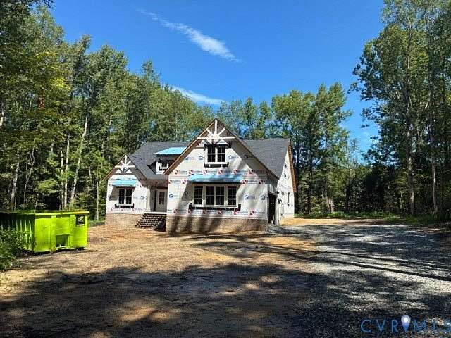5.18 Acres of Land with Home for Sale in Mechanicsville, Virginia
