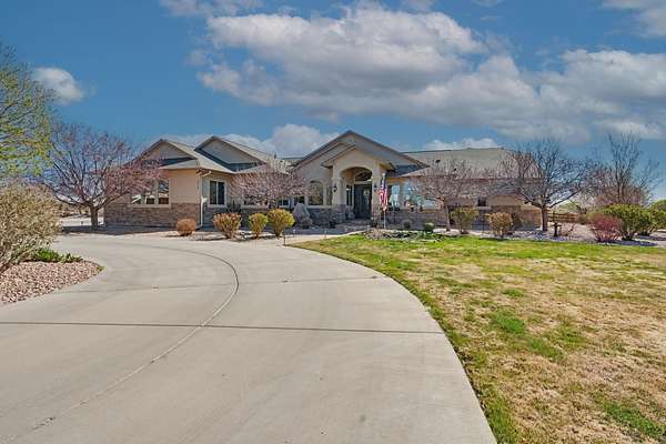 2 Acres of Land with Home for Sale in Grand Junction, Colorado